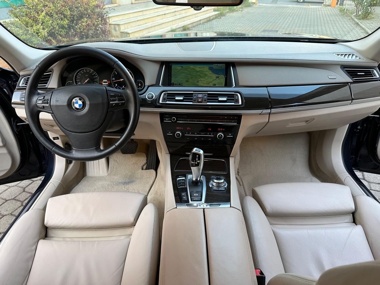 Bmw 730 730d xDrive Futura