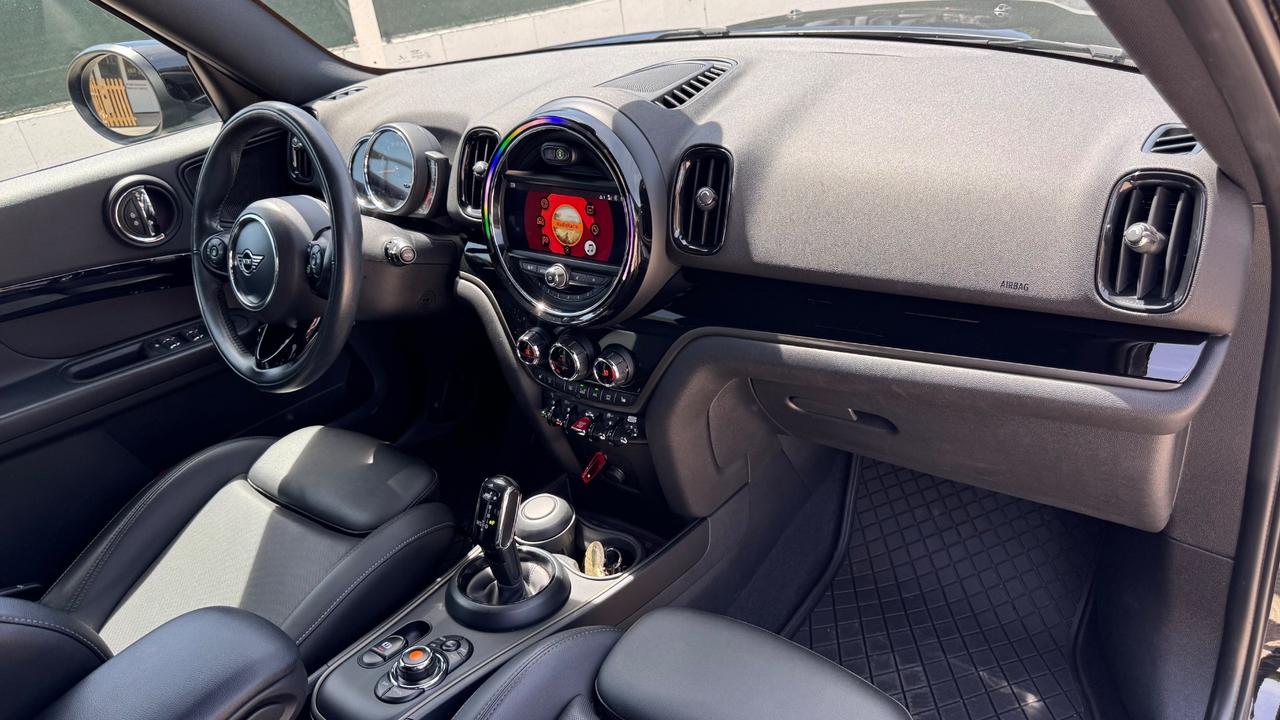 Mini Cooper D Countryman Mini 2.0 Cooper D Business Countryman ALL4 Automatica