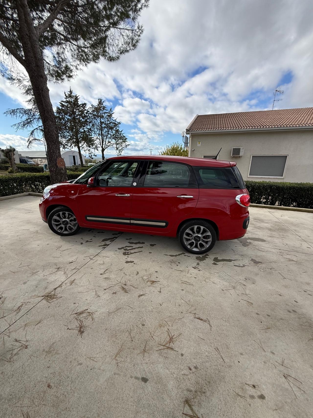 Fiat 500L Living 1.6 Multijet 120 CV Lounge