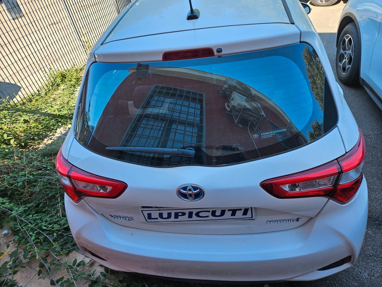 Toyota Yaris 1.5 Hybrid 5 porte Active
