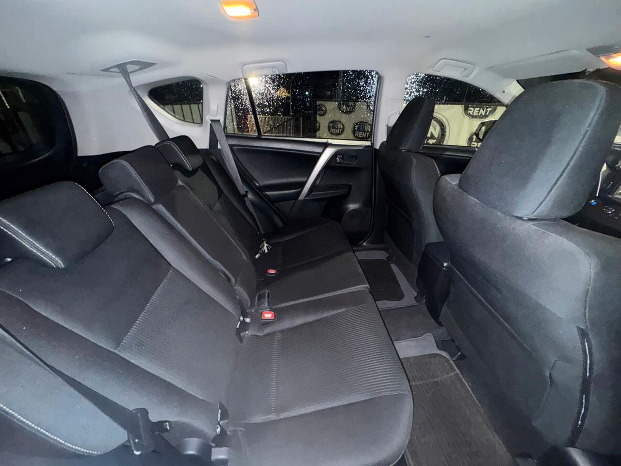 Toyota RAV 4 RAV4 2.0 D-4D 2WD Style