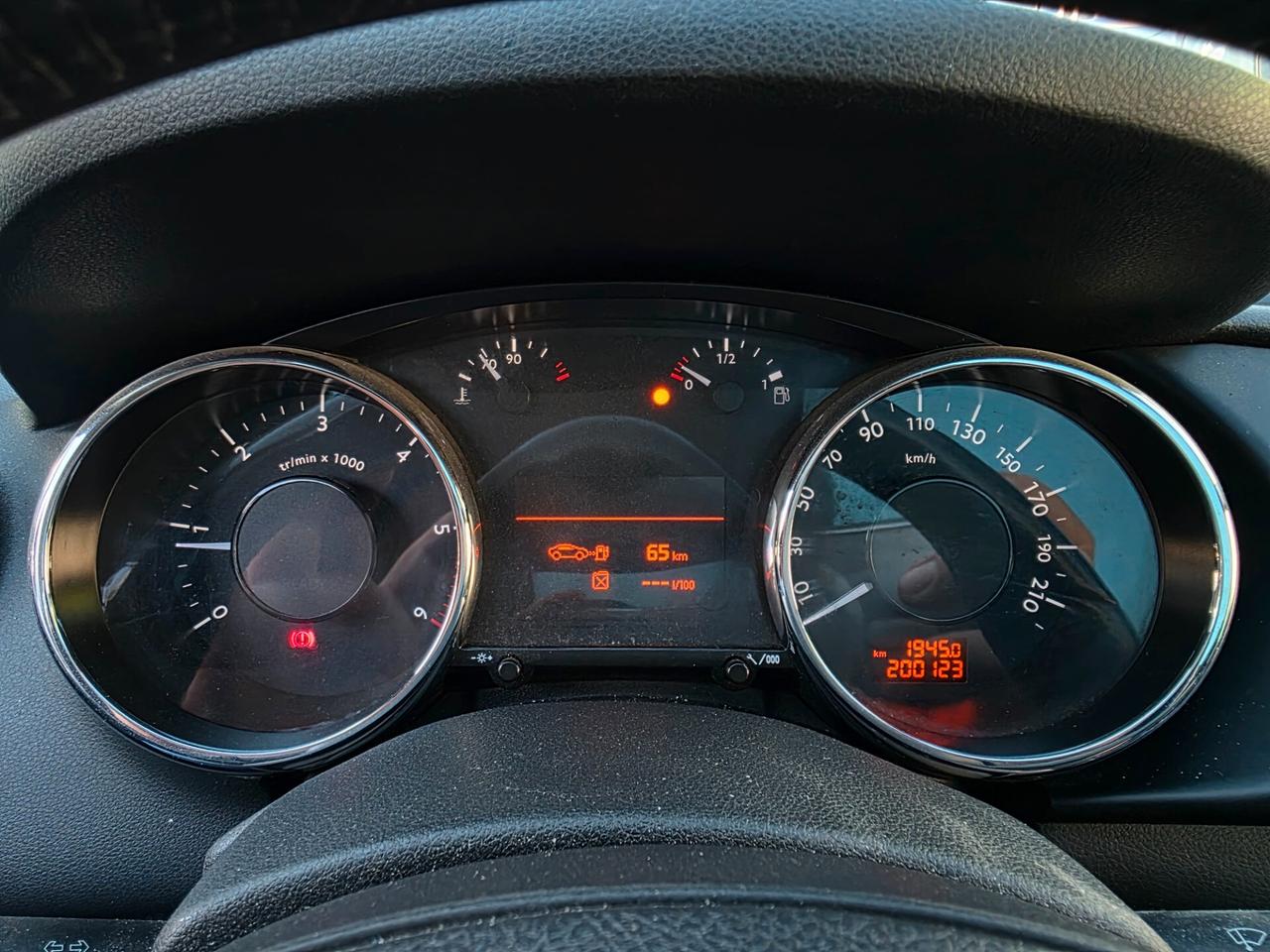 PEUGEOT 3008 2.0 HDi 150cv OUTDOOR