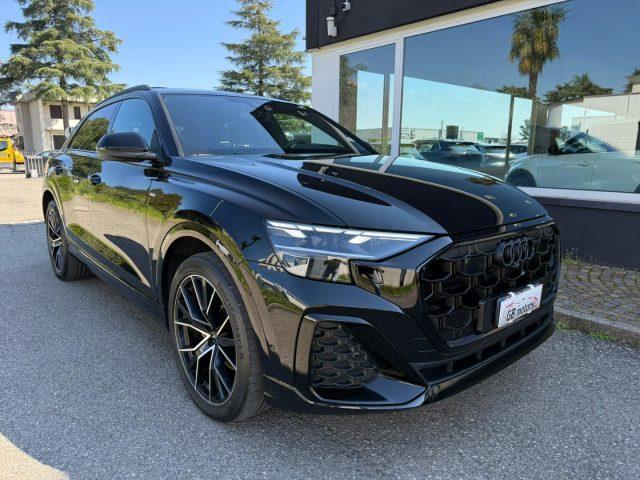 AUDI Q8 50 TDI 286 CV quattro S line edition Black Pack
