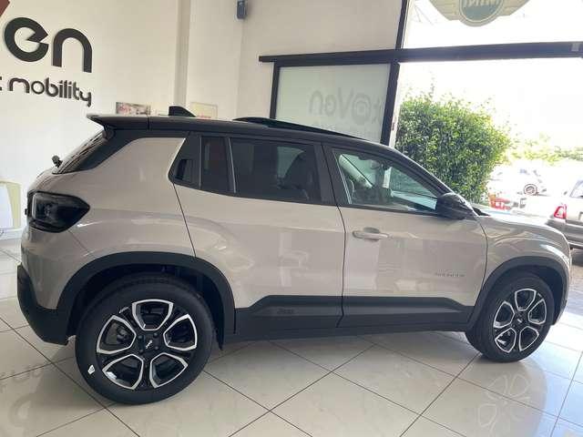 Jeep Avenger Avenger 1.2 turbo e-hybrid mhev Summit 110cv edct6