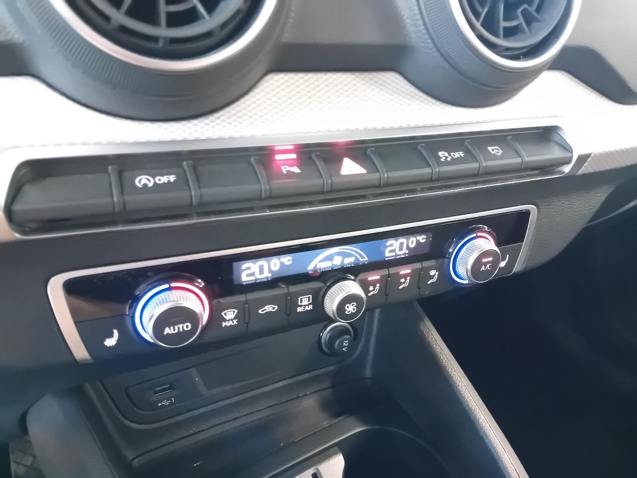 Audi Q2 35 TFSI S tronic Business Advanced