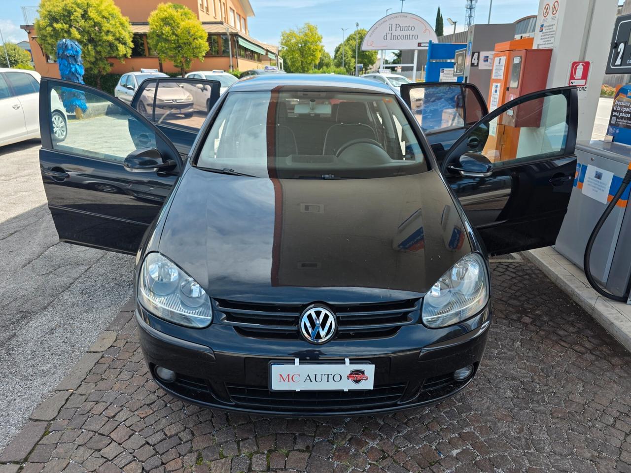 Volkswagen Golf 2.0 16V TDI 5p. Sportline con 361.000km