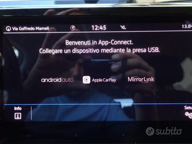 VOLKSWAGEN Touran 2.0TDI 7p. manuale GARANZIA,km