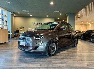FIAT 500 500e 3+1 42 kWh Icon +