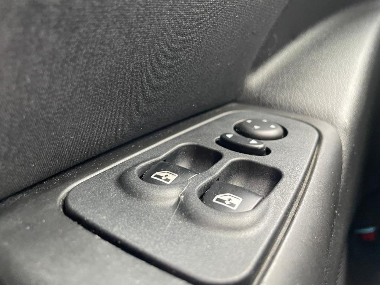 Lancia Ypsilon Restayling 1.2Benz Full Unyca Solo 140milaKM