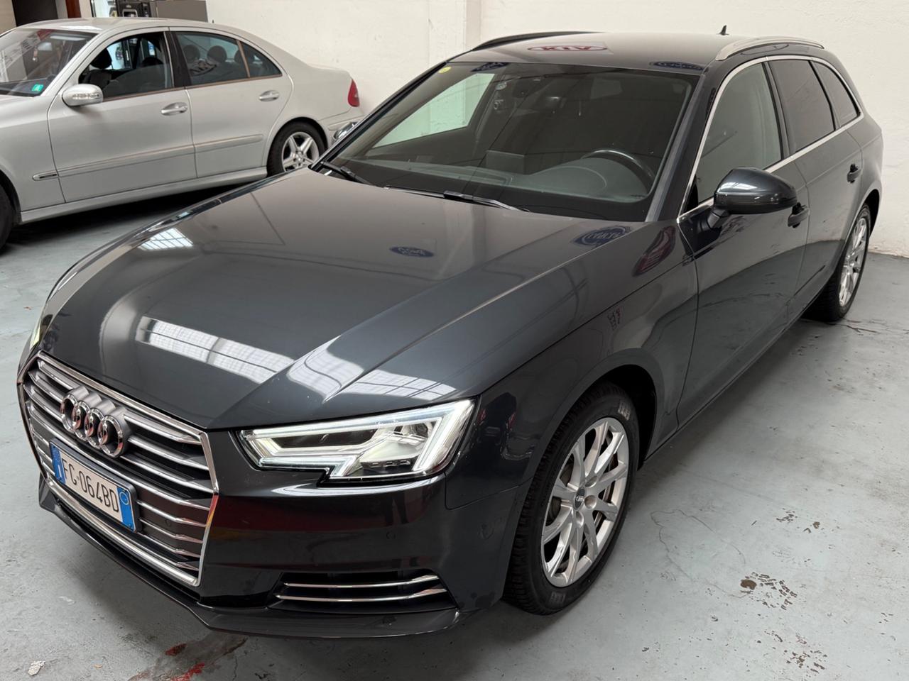 Audi A4 Avant 2.0 TDI 122 CV S tronic business Sport