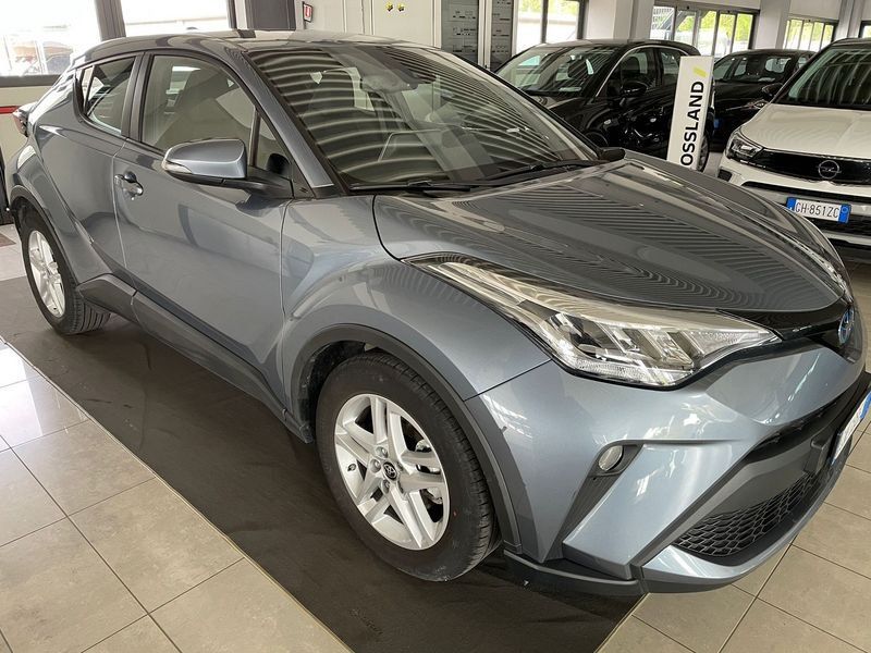 Toyota C-HR 1.8 Hybrid E-CVT Business