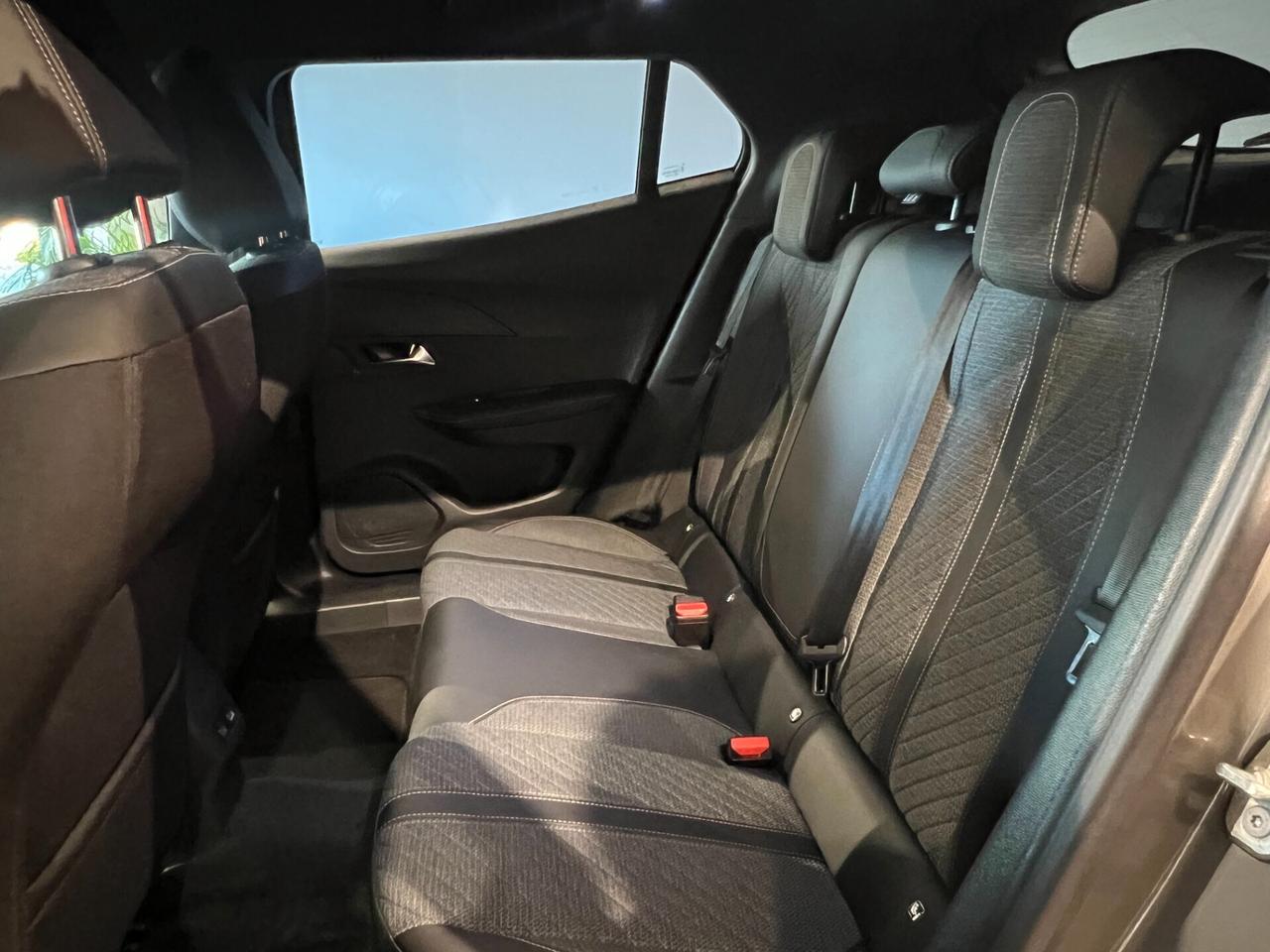 Peugeot 2008 PureTech 100 S&S Allure