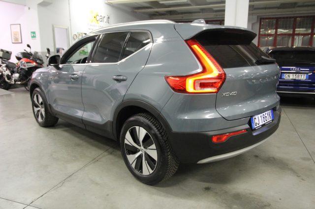 VOLVO XC40 T4 Recharge Plug-in Hybrid Inscription Expr.