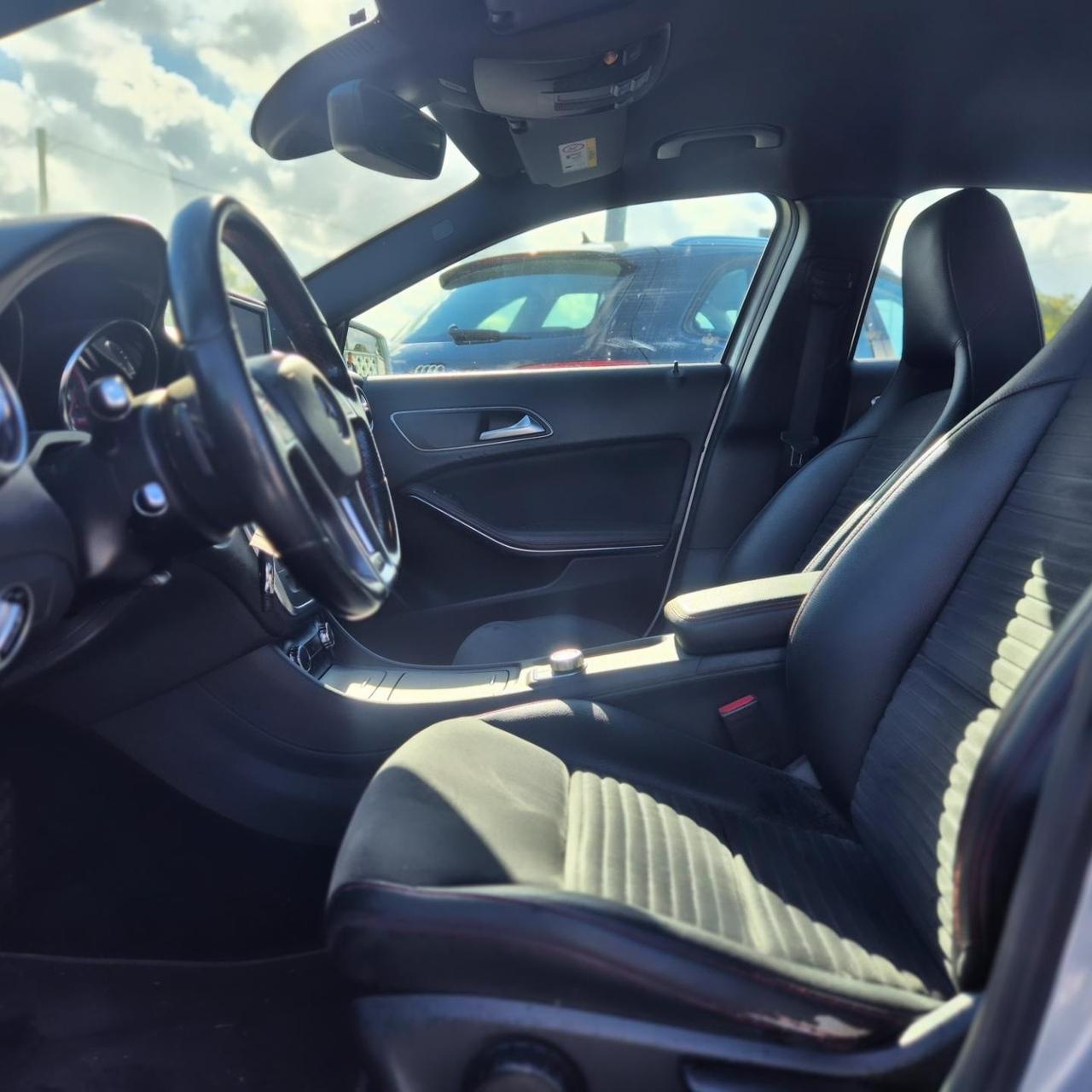 Mercedes-benz GLA 180 CDI Automatic Premium