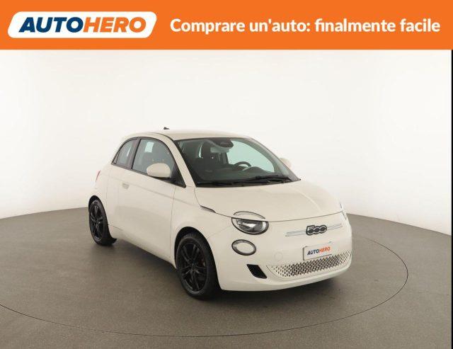 FIAT 500e 3+1 42 kWh Passion