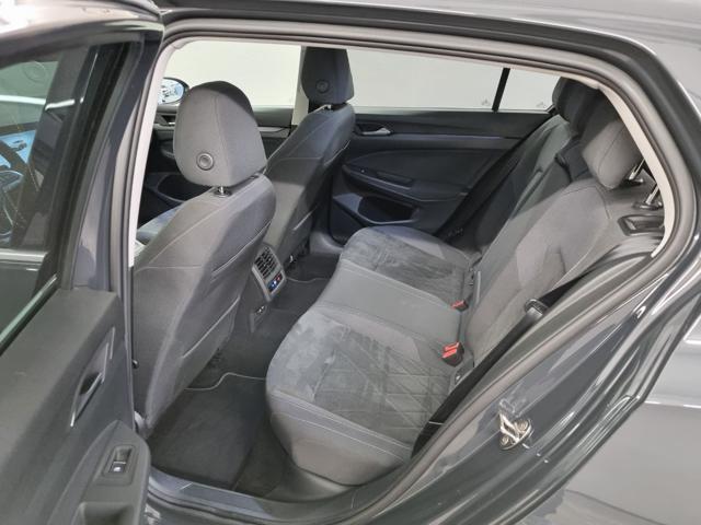 VOLKSWAGEN Golf 1.5 eTSI 130 CV EVO ACT DSG Style