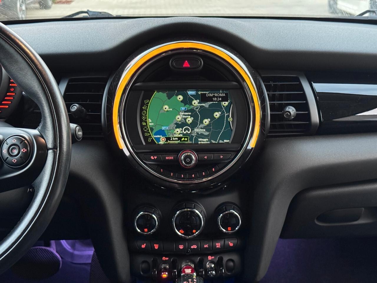 Mini Cooper D 1.5 5 porte - TAGLIANDI CERT. - GARANZIA FINO A 5 ANNI