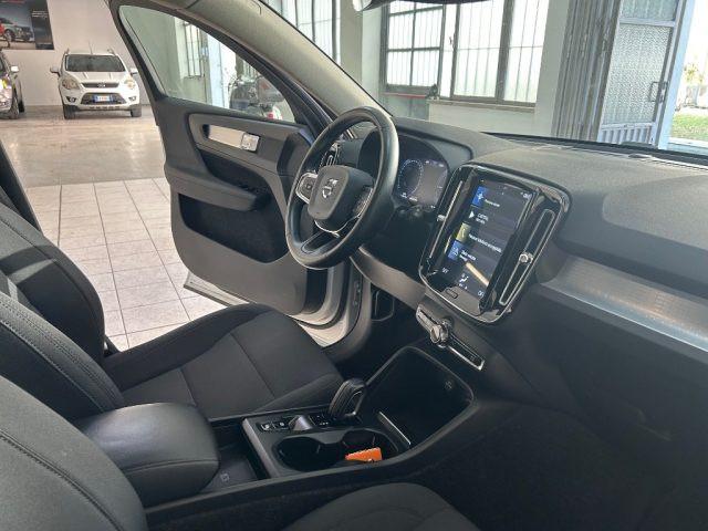 VOLVO XC40 T5 Recharge Plug-in Hybrid Inscription Expression