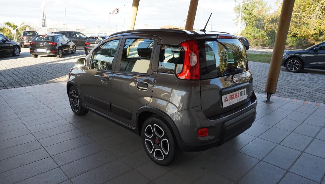 Fiat Panda 1.0 firefly hybrid City Life s&s 70cv