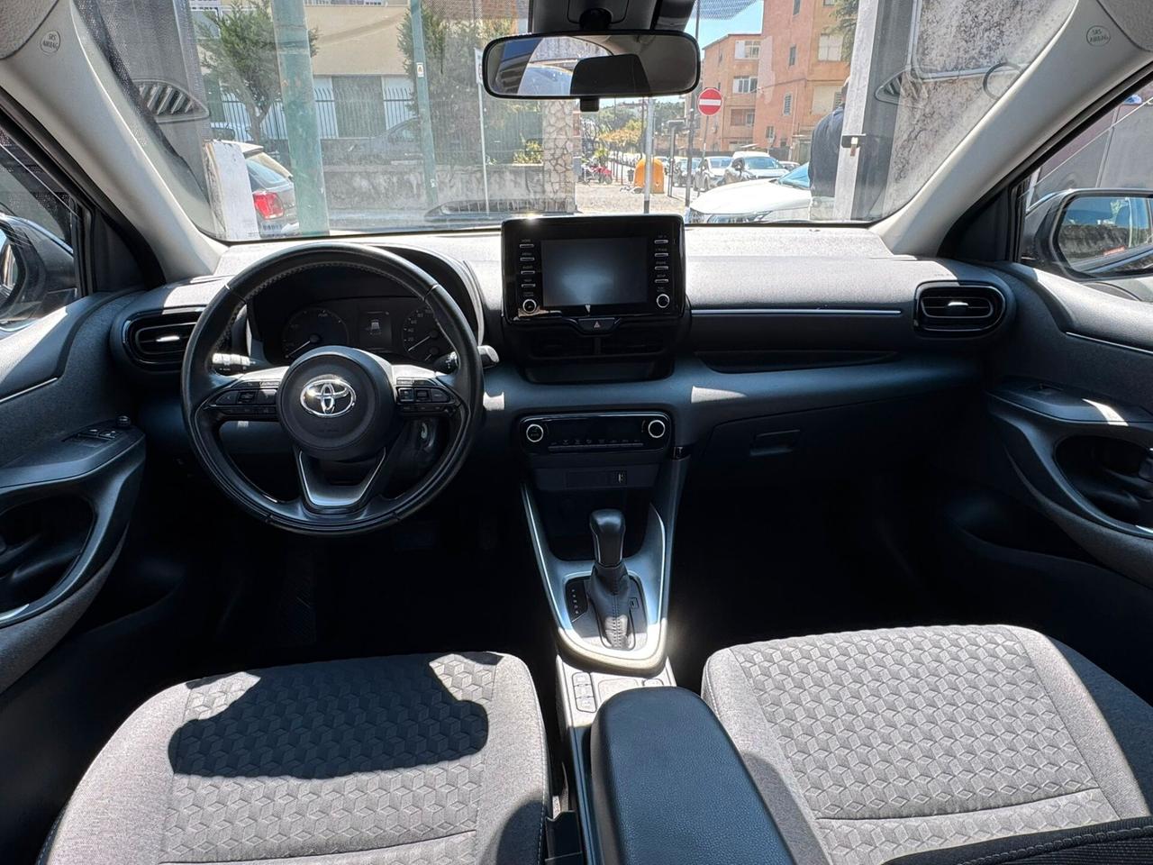 Toyota Yaris 1.5 Hybrid 5 porte Active