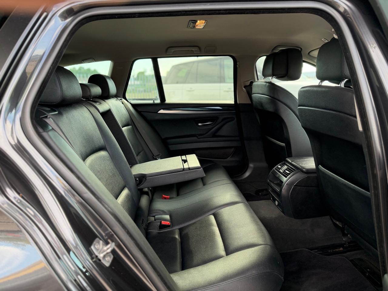 BMW 520d 184cv Touring Futura Automatica Pelle navigatore