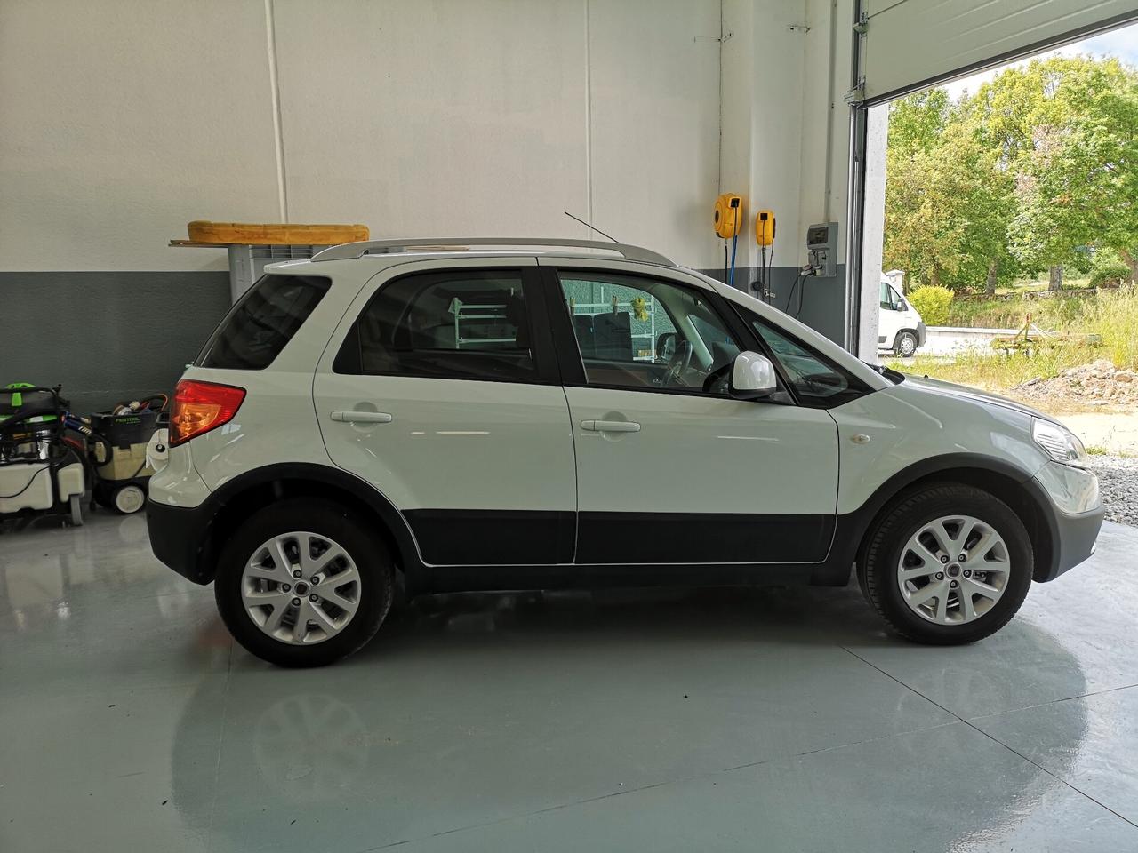Fiat Sedici 2.0 MJT 16V DPF 4x4 Emotion