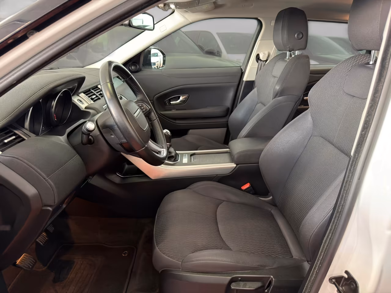 Land Rover Range Evoque 2.0 TD4 150 CV 5p. SE