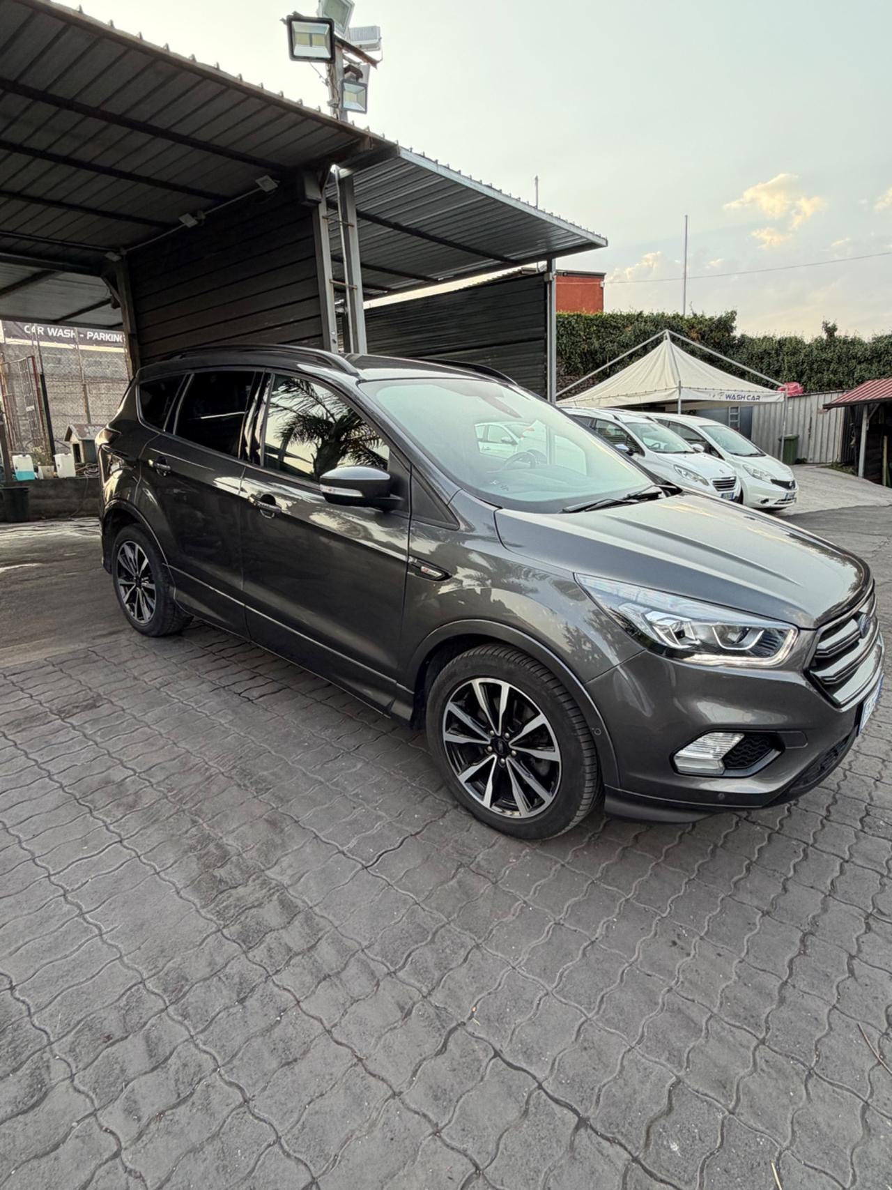 Ford Kuga 2.0 TDCI 150 CV S&S 4WD Powershift ST-Line