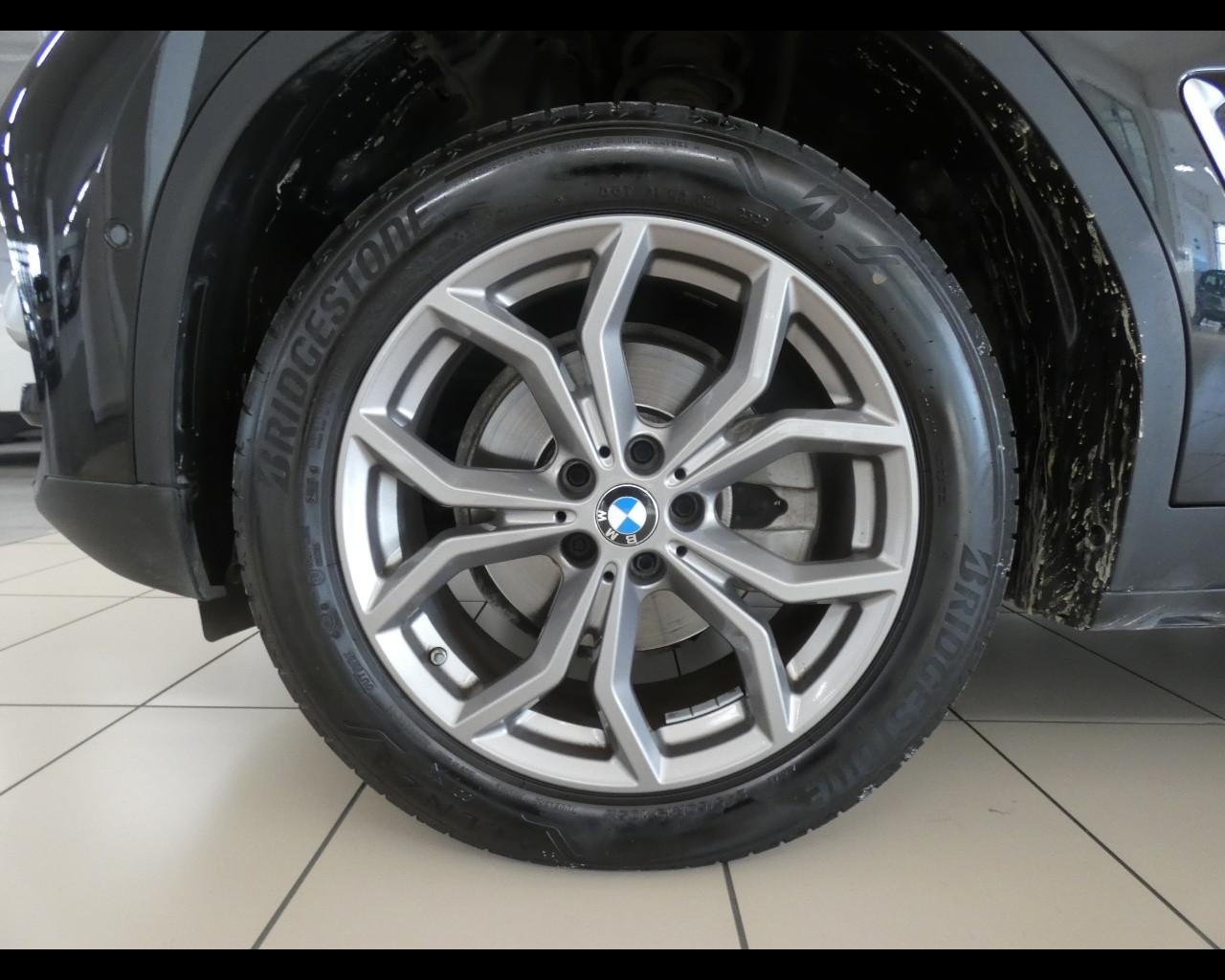 BMW X3 (G01/F97) - X3 xDrive20d xLine