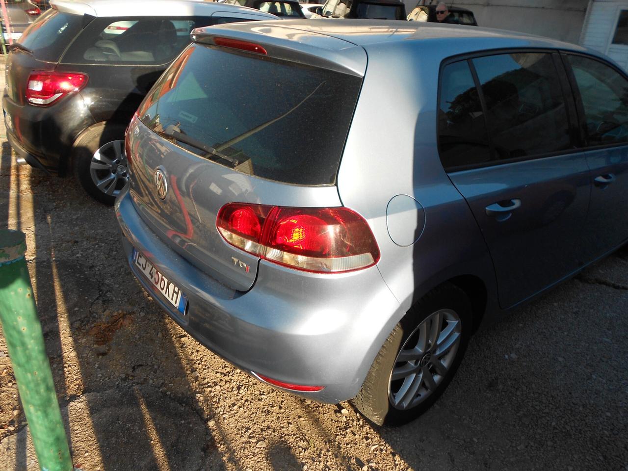 Volkswagen Golf 1.6 TDI DPF 5p. Highline