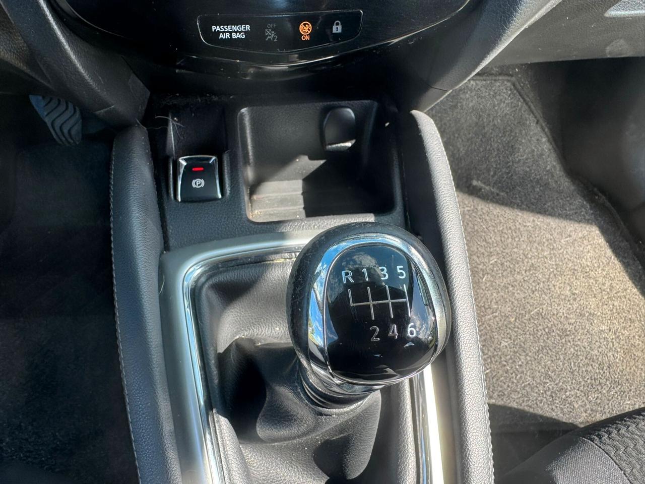 Nissan Qashqai 1.2 Benz 2014 SOLAMENTE 98.000 KM