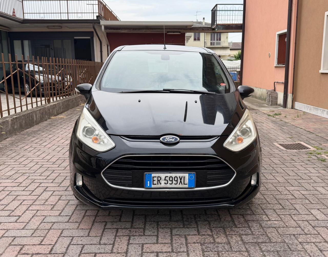 Ford B-Max 1.4 90 CV GPL Titanium Ok Neopatentati