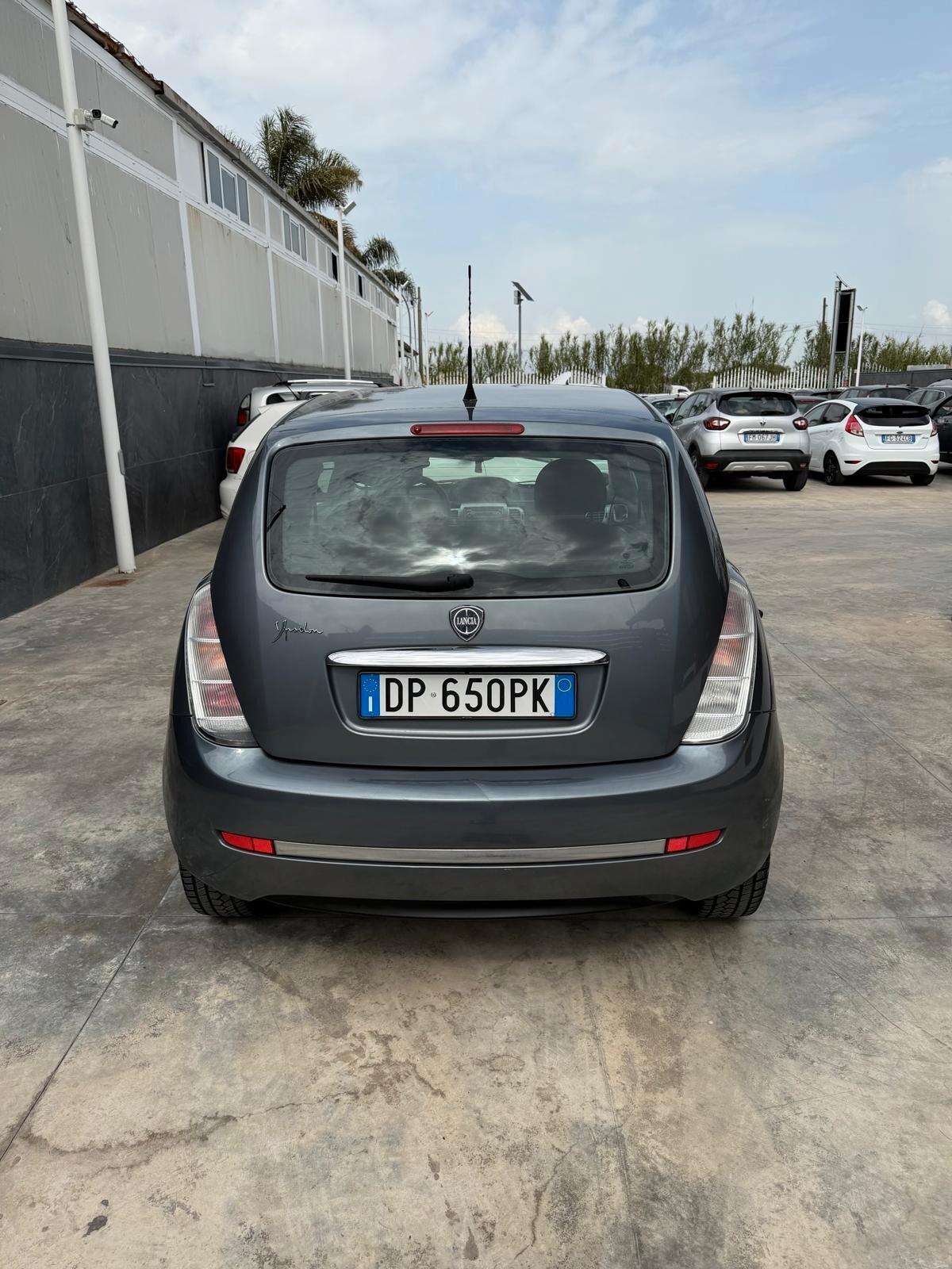 Lancia Ypsilon 1.2 Argento