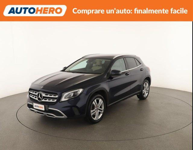 MERCEDES-BENZ GLA 200 d Automatic Sport