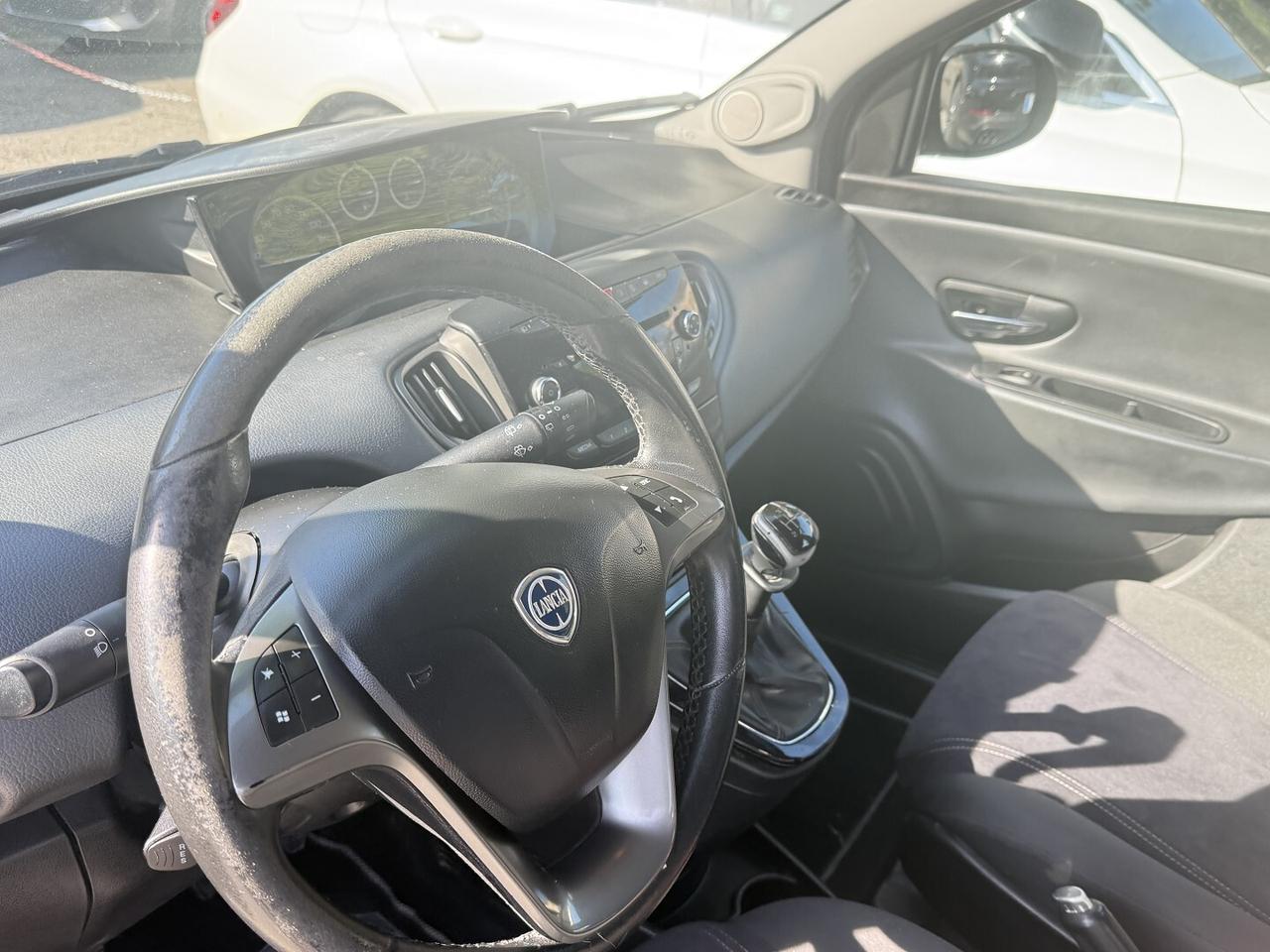 LANCIA YPSILON 1.2 BENZINA-GPL ADATTA NEOPATENTATI