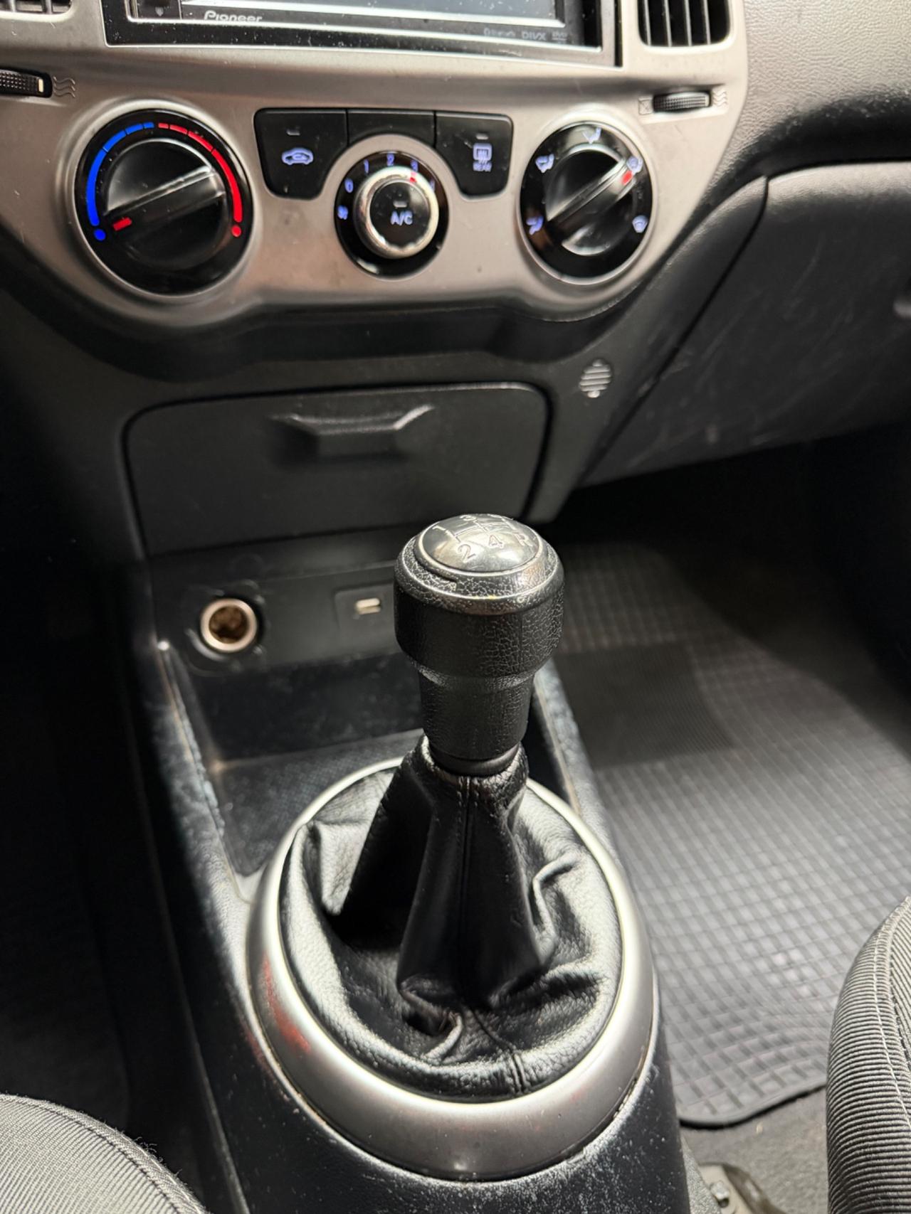 Hyundai i20 1.2 Neopatentati Euro 5
