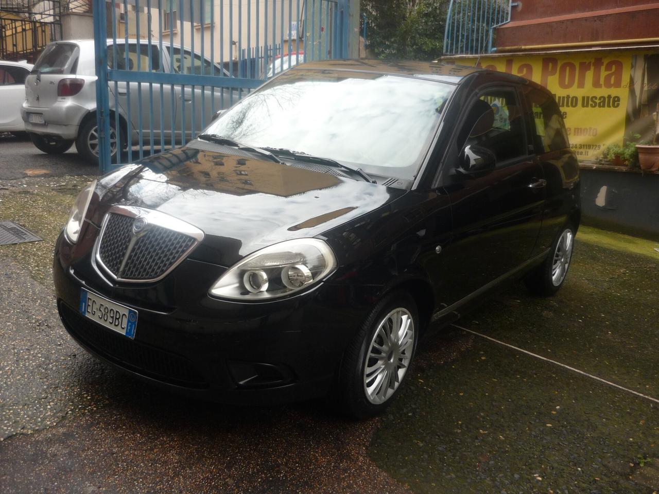 Lancia Ypsilon 1.2 69 CV Diva