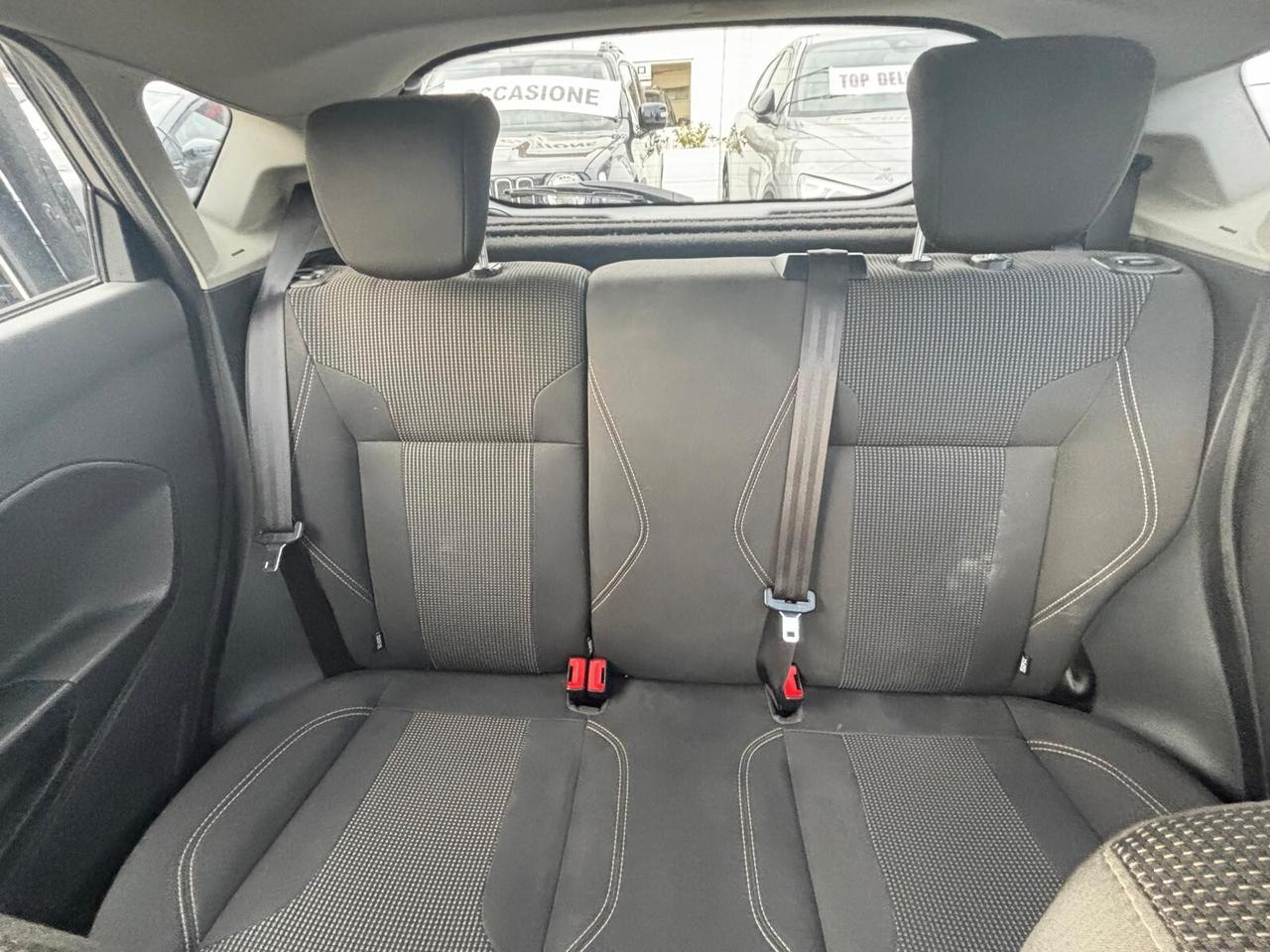 Ford Fiesta 1.5 TDCi 75CV 5 porte Titanium