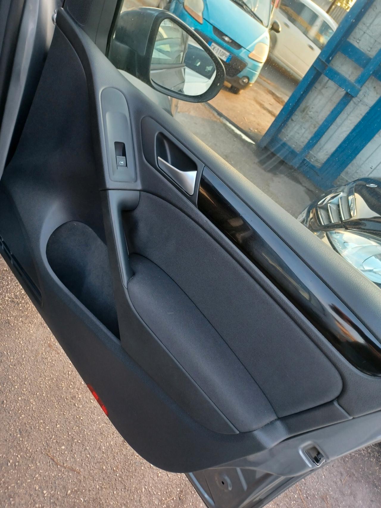 Volkswagen Golf 1.6 TDI 5p. Comfortline