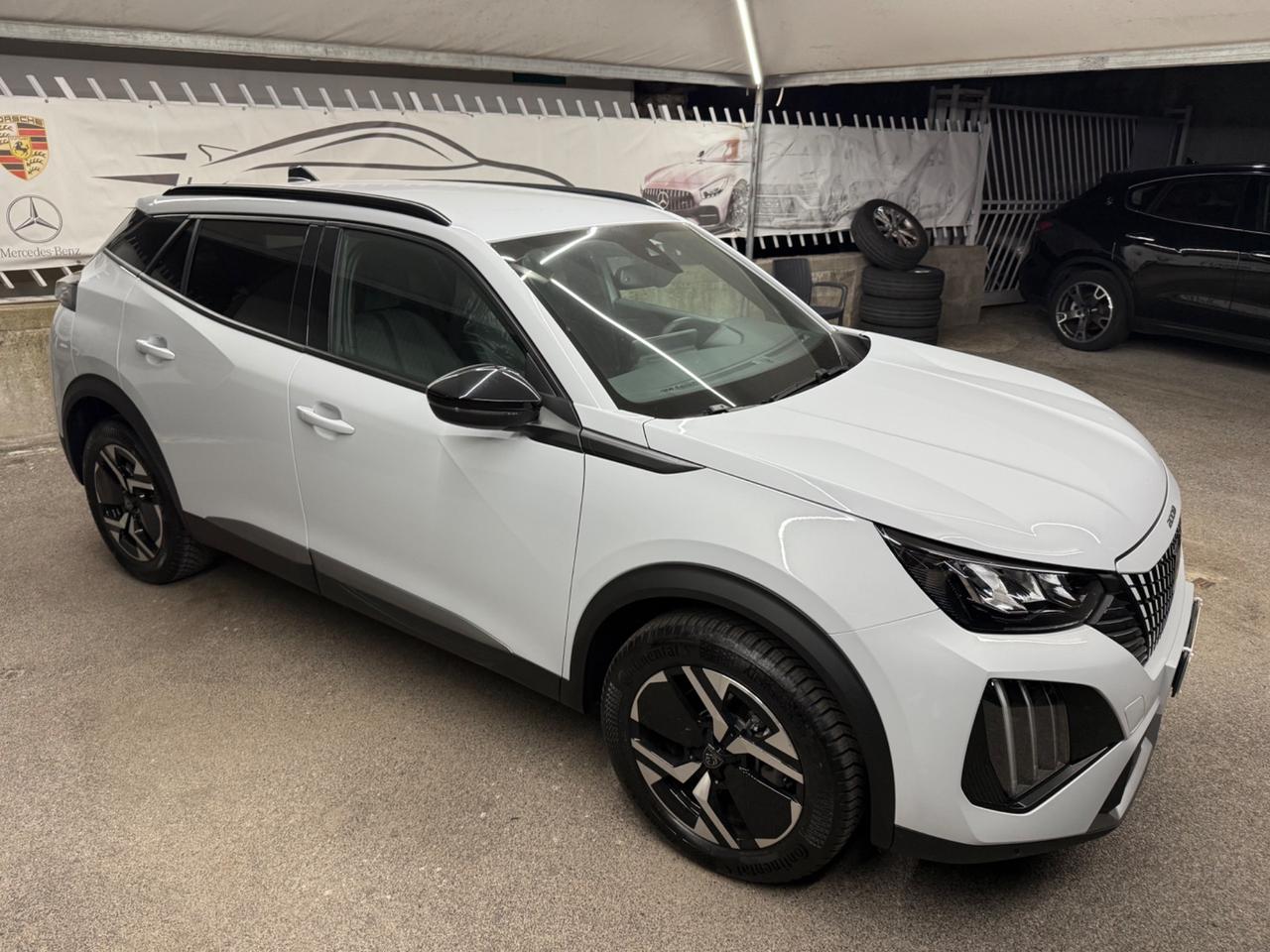 Peugeot 2008 BlueHDi 130 S&S EAT8 Allure