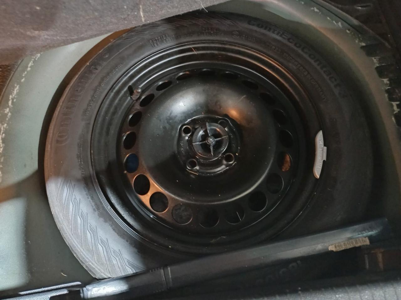 Opel Corsa 1.2 5 porte Benzina - 2007