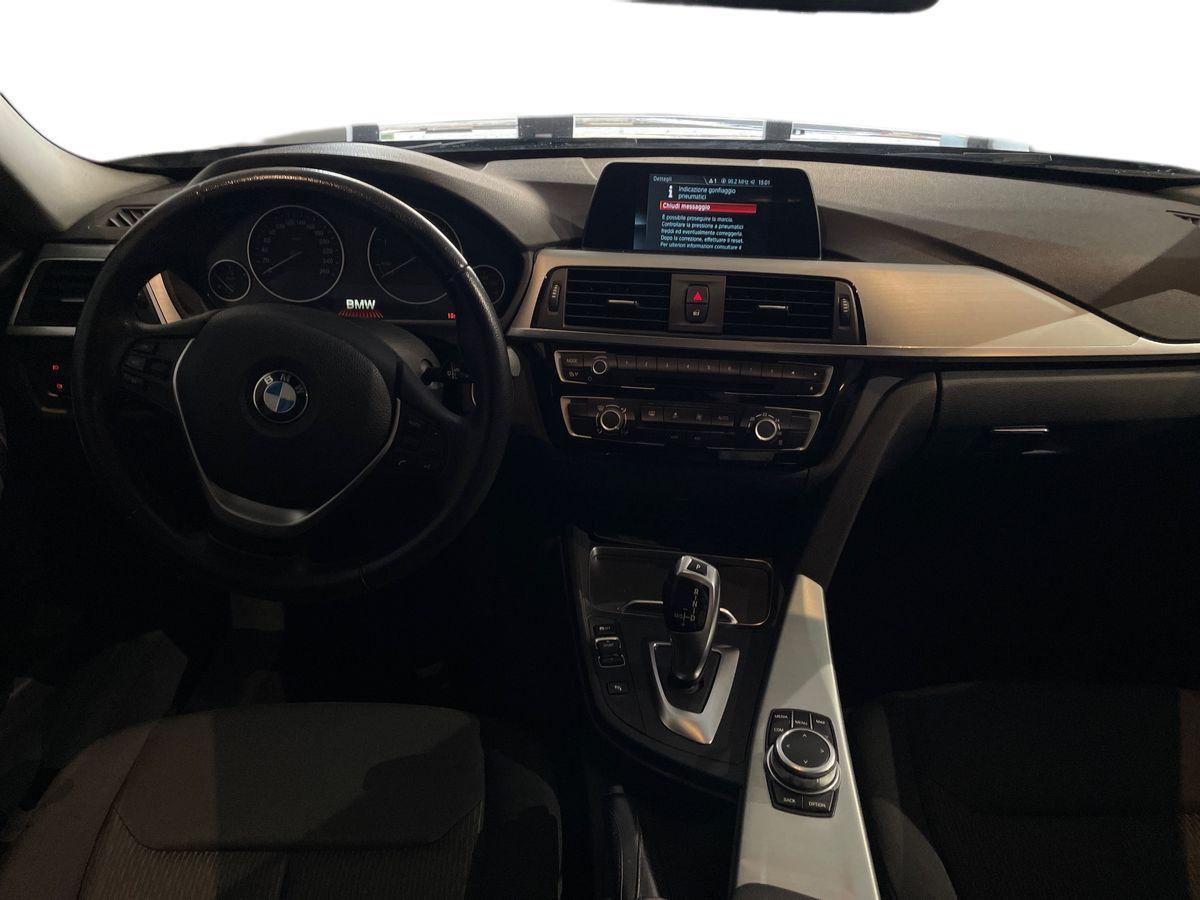 BMW Serie 3 F31 2015 Touring - Serie 3 F31 2015 Touring - 318d Touring Business Advantage