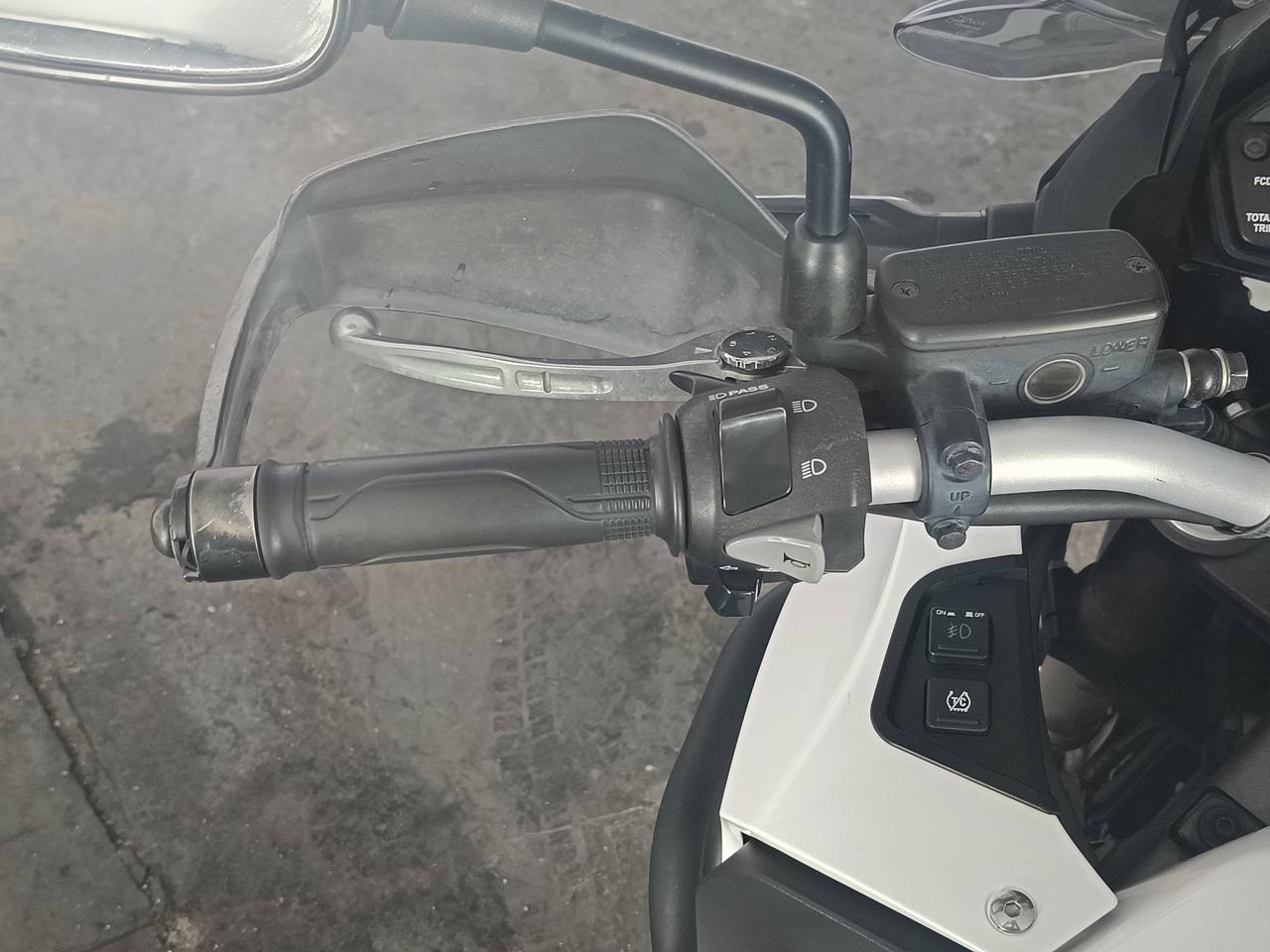 Honda Crosstourer - Crosstourer 1200 Abs my12
