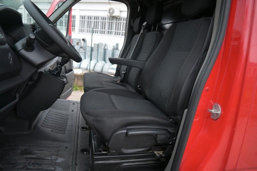 OPEL MOVANO 33 2.3 TURBO D 135CV 6M. PM-TM FURGONE PORTATA 1251 KG ( CRUISE - BLUETOOTH )