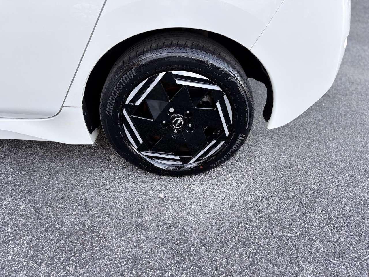 Nissan Leaf 40kWh 122CV E6 - 2022