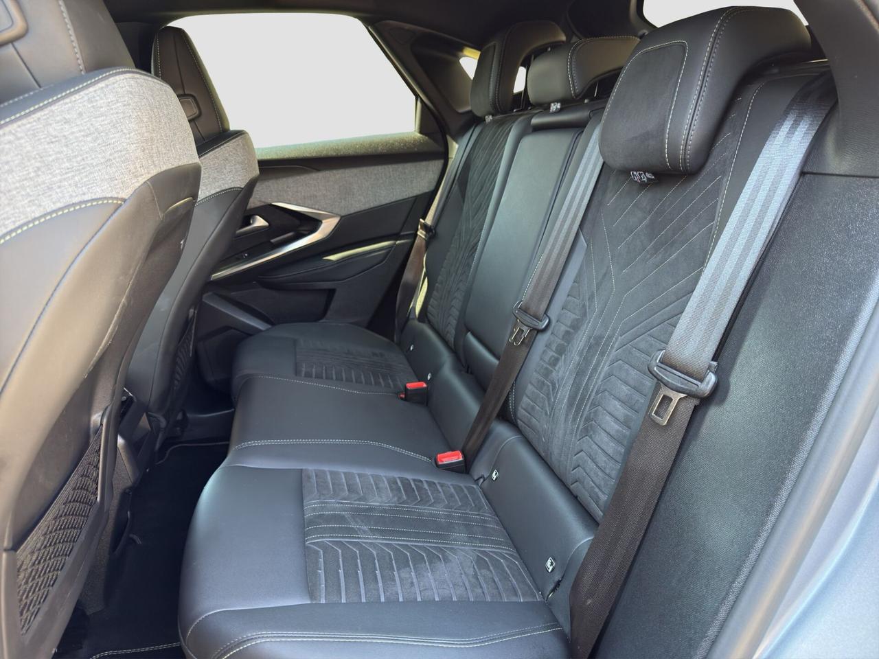 Peugeot 3008 1.2 hybrid 145cv GT automatica 2024