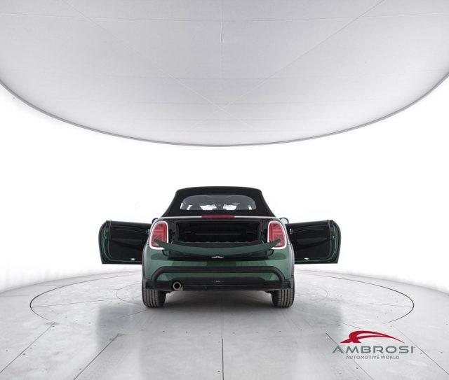MINI Cabrio Cooper 1.5 Cooper Classic auto