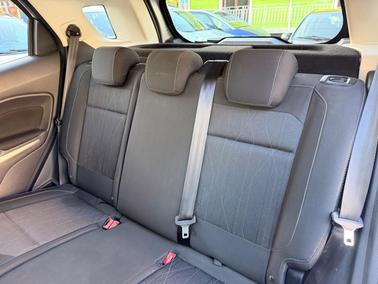 Ford EcoSport 1.5 TDCi 100 CV 2018 120.000 KM