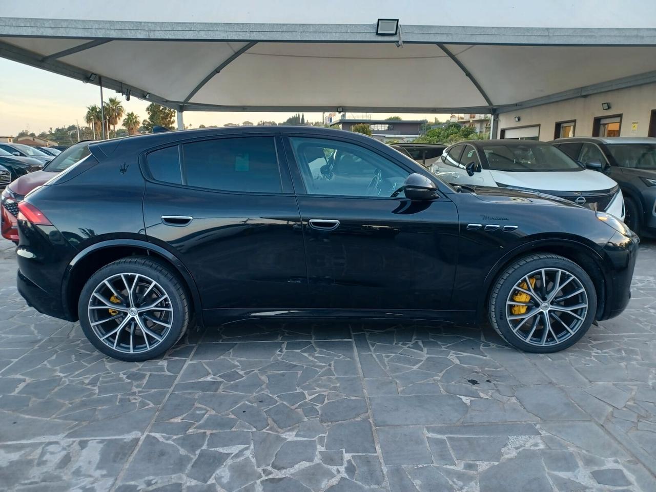 Maserati Grecale MHEV 330 CV AWD Modena