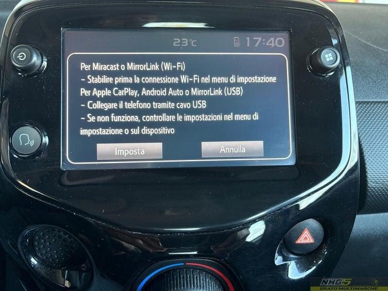 Citroën C1 VTi 72 5 porte Shine